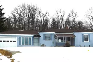 146 Youngstown Rd, North Union Township, PA 15456 - Photo 1