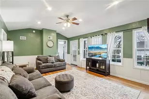 9 Rose St, North Strabane, PA 15330 - Photo 14