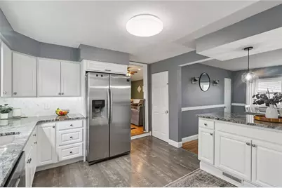 9 Rose St, North Strabane, PA 15330 - Photo 10