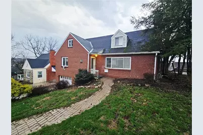 227 Thornwood Dr, Canonsburg, PA 15317 - Photo 2