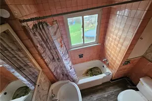 227 Thornwood Dr, Canonsburg, PA 15317 - Photo 26