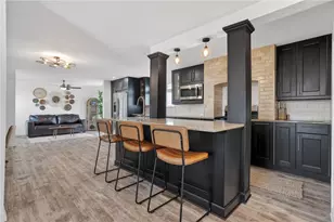 2026 Oriole Dr, Hopewell Township, PA 15001 - Photo 4