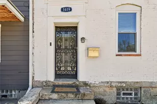1619 Manhattan St, Pittsburgh, PA 15233 - Photo 2