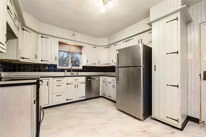 1242 S Negley Ave, Pittsburgh, PA 15217 - Photo 12