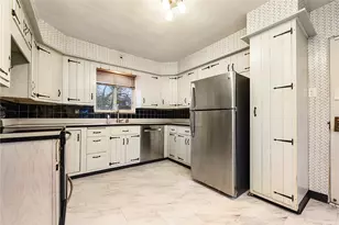 1242 S Negley Ave, Pittsburgh, PA 15217 - Photo 12