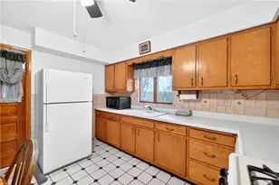 315 Wright St, Monessen, PA 15062 - Photo 8