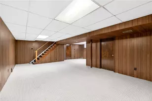 315 Wright St, Monessen, PA 15062 - Photo 20