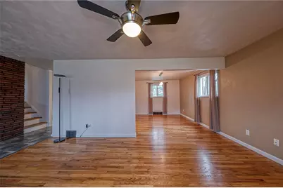 4798 Oakridge Dr., Pittsburgh, PA 15227 - Photo 4