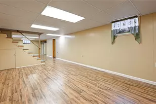 301 W 12th St, Donora, PA 15033 - Photo 26