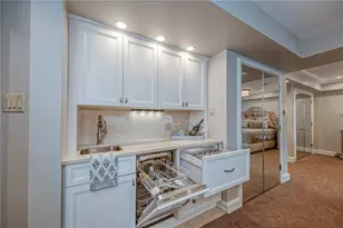 320 Fort Duquesne Blvd, Downtown Pgh, PA 15222 - Photo 18