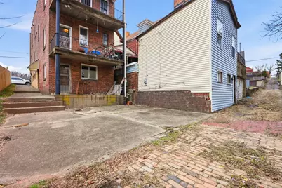 111 Harlem Ave, Stowe Township, PA 15136 - Photo 32