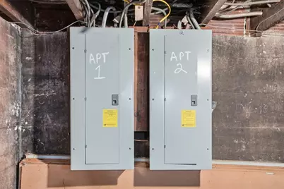 111 Harlem Ave, Stowe Township, PA 15136 - Photo 28