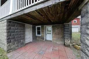 323 1st St, Apollo Boro, PA 15613 - Photo 10