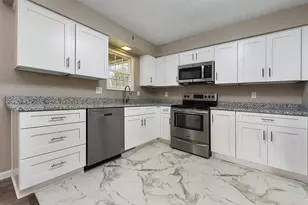 404 Mecklem Ln, Franklin Township, PA 16117 - Photo 14