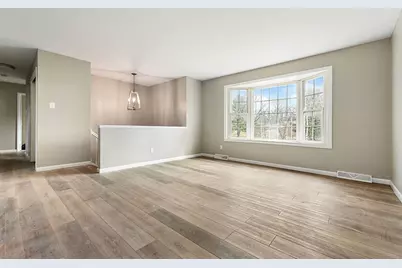 404 Mecklem Lane, Franklin Township, PA 16117 - Photo 2