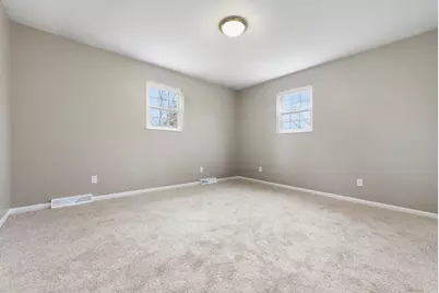 404 Mecklem Lane, Franklin Township, PA 16117 - Photo 16