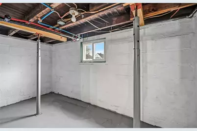 564 Spruce Ave, Sharon, PA 16146 - Photo 32