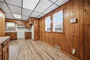 564 Spruce Ave, Sharon, PA 16146 - Photo 14