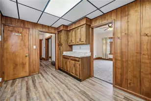 564 Spruce Ave, Sharon, PA 16146 - Photo 12