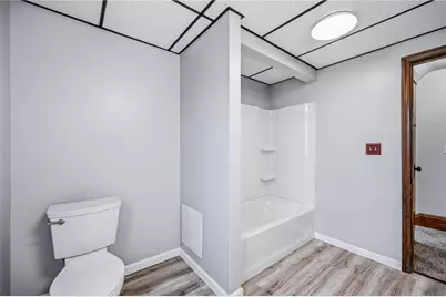 564 Spruce Ave, Sharon, PA 16146 - Photo 24