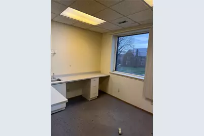 537 Lincoln Hwy, East McKeesport, PA 15035 - Photo 24