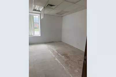 537 Lincoln Hwy, East McKeesport, PA 15035 - Photo 12