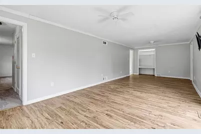 649 Rolling Green Dr, Bethel Park, PA 15102 - Photo 20