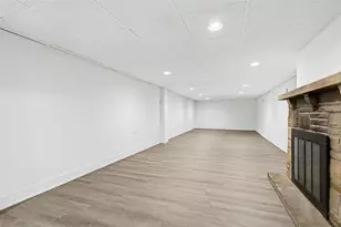 649 Rolling Green Dr, Bethel Park, PA 15102 - Photo 34