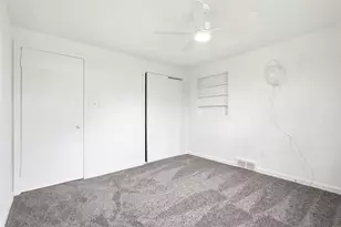 649 Rolling Green Dr, Bethel Park, PA 15102 - Photo 32