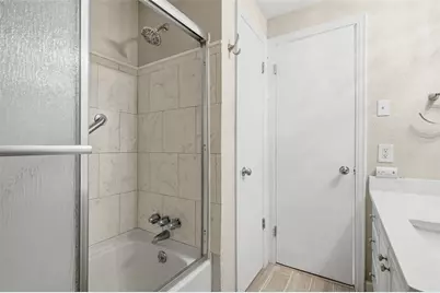 649 Rolling Green Dr, Bethel Park, PA 15102 - Photo 28