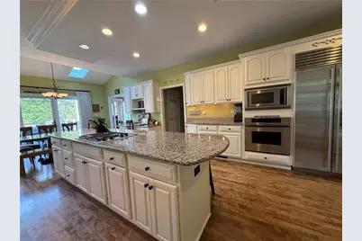 227 Edelweiss Dr, Pittsburgh, PA 15090 - Photo 18