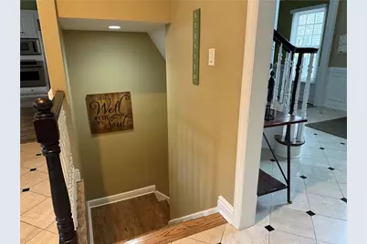 227 Edelweiss Dr, Pittsburgh, PA 15090 - Photo 34