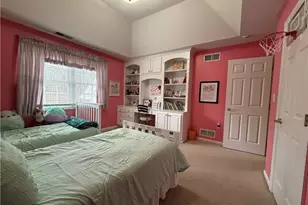 227 Edelweiss Dr, Pittsburgh, PA 15090 - Photo 32