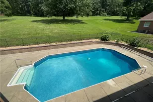 1443 Stoltz Rd, Bethel Park, PA 15102 - Photo 8
