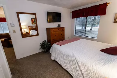 5008 Summit Dr, Hidden Valley, PA 15502 - Photo 16