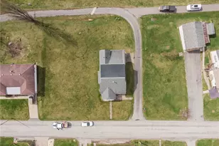 363 Oak Spring Rd, Chartiers, PA 15317 - Photo 6