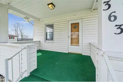 363 Oak Spring Rd, Chartiers, PA 15317 - Photo 4