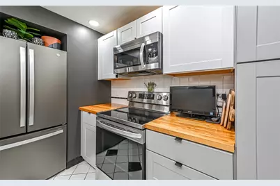 112 Washington Place #10A, Downtown Pgh, PA 15219 - Photo 6