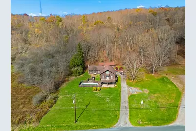 224 Shade St, Shade Township, PA 15936 - Photo 4