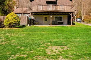 224 Shade St, Shade Township, PA 15936 - Photo 2