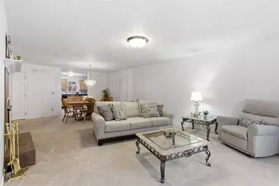 328 Clavale, North Versailles, PA 15137 - Photo 6