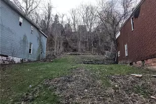 380 Stewart St, Turtle Creek, PA 15145 - Photo 32