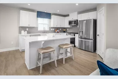 114 Southfield Drive, North Fayette, PA 15071 - Photo 2