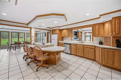 6238 Huron Rd, South Pymatuning Township, PA 16154 - Photo 12