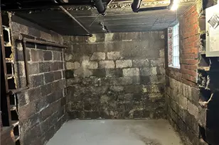 1005 Oak Ave, Turtle Creek, PA 15145 - Photo 30