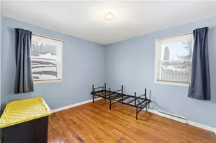 11 Madison Dr, Zelienople, PA 16063 - Photo 12