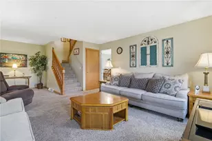 412 Emily Ln, McDonald, PA 15057 - Photo 10