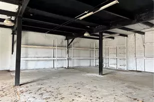 537 Lincoln Hwy, East McKeesport, PA 15035 - Photo 10