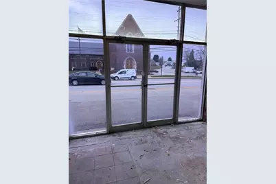 537 Lincoln Hwy, East McKeesport, PA 15035 - Photo 20