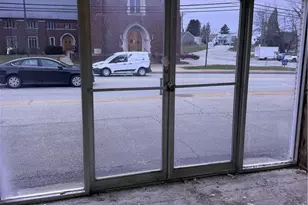 537 Lincoln Hwy, East McKeesport, PA 15035 - Photo 20